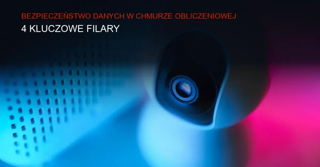 Obraz przedstawiający ciemne serwery w centrum danych z podświetleniem LED, symbolizujące bezpieczeństwo chmury.